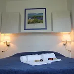 Goelia Le Domaine De La Pinede Hotel apartamentowy 3*