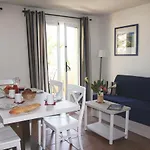 Goelia Le Domaine De La Pinede Le Lavandou